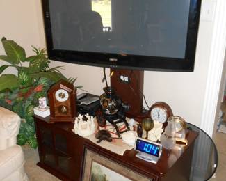 The Sanyo TV on the Stand