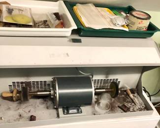 Industrial jewelry polisher