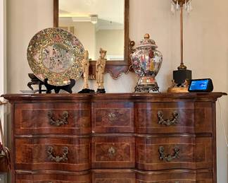 Vintage real wood Dresser 