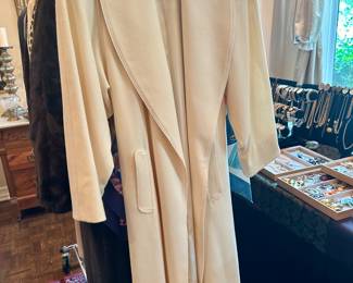 Vintage 100% wool coat 