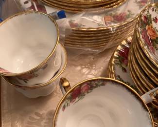 royal albert old country rose china set