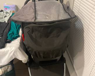 Stroller w/ integrated car seat