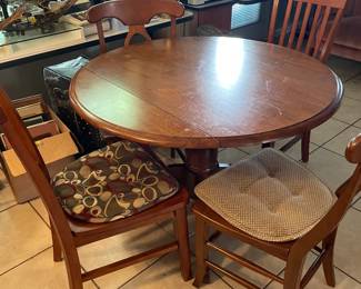 Table & 4 chairs
