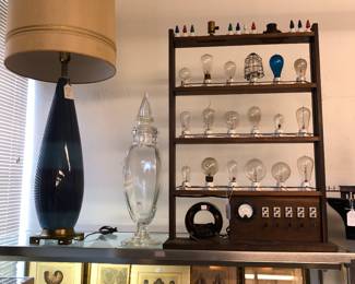 Antique lightbulbs display Electrified, but not knowing if it is working