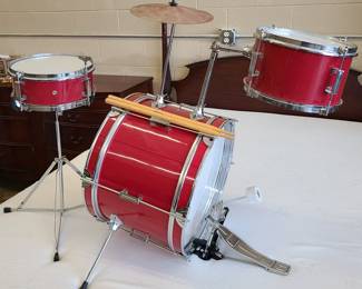 Synsonics Child's Drum Set