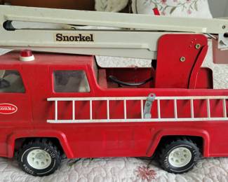 Metal Tonka fire truck