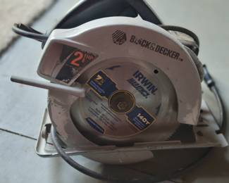 Black and Decker circular saw