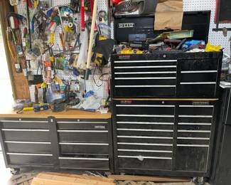 Large craftsman tool chest 