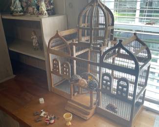 Vintage bird house 