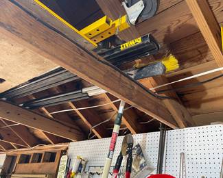 Dewalt scaffolding