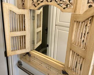 unusual mirror 