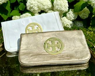 Tory Burch Foldover Cross-Body Bag - Patent leather (as-is slight discoloration on back) SOLD -  Tory Burch Gold Crossbody