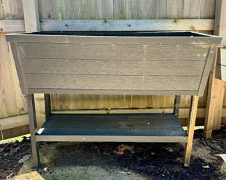 Unmarked wooden raised beds (Dirt included) You move (8 available) - $84(each) - 48x24x24