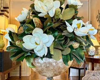 SOLD BEAUTIFUL Large Lifelike Magnolia Floral Arrangement -  29Dx32H 