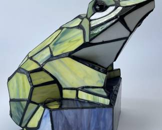Stained Glass Frog Lamp 