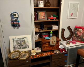 Art and collectibles 