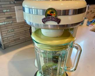 Margarita maker