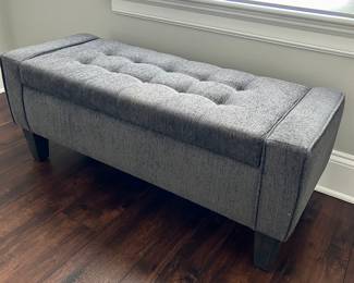 Upholstered storage trunk