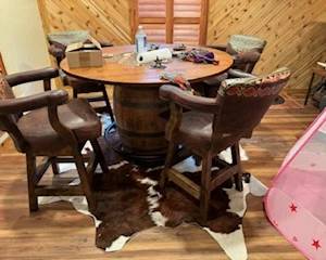 Jack Daniels Pub Table with 5 matching pub chairs