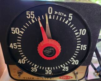 Vintage Time-O-Lite Professional Master Industrial Darkroom Timer EZC-73. 