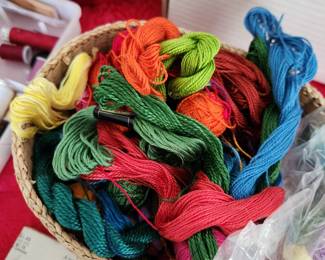Needlepoint/Embroidery Threads