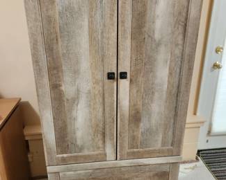 Rustic Contemporary Armiore