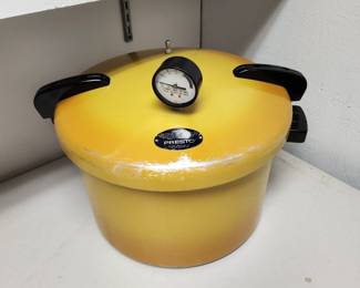 Presto pressure cooker