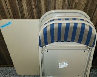 Folding table with 4 Folding chairs