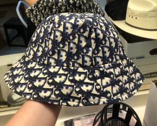 Dior bucket hat