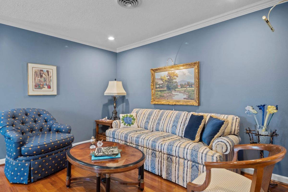 Estate Sale Meyerland in Houston, TX starts on 6/8/2024