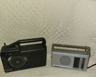 Vintage Radios (Both Work) 