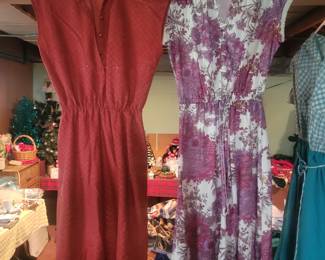 Dresses From The 70s (Size Small )