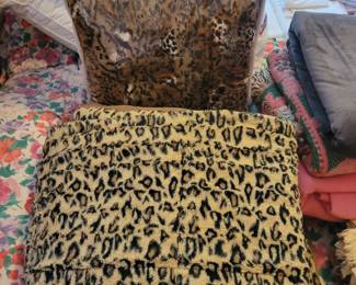 2 Fur Comforters (Full Queen)