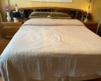 Pre-Sale Thomasville King Bed Set