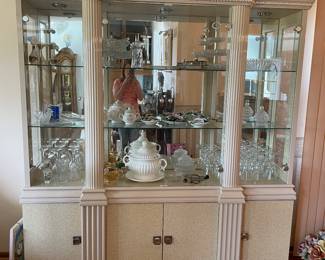 Pre Sale Beautiful Curio that matches the table!