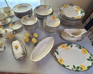 Vintage 1970s - 1980s Franciscan Meadow Rose serving Set