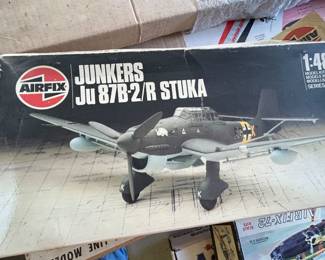 Vintage AIRFIX Model Airplane Kit Junkers Ju 87B-2/R STUKA