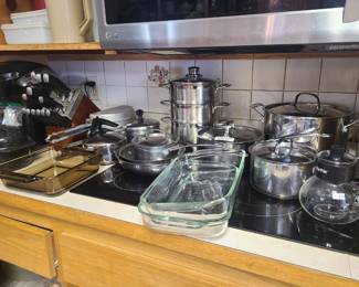 Lots of cookware