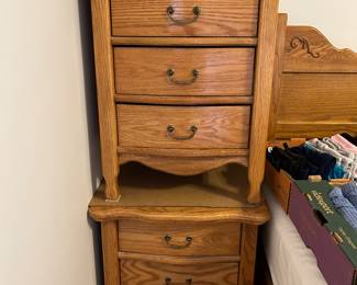 MATCHING NIGHT STANDS