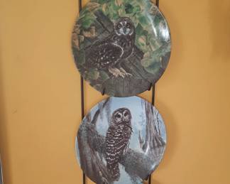 Owl plate collection.