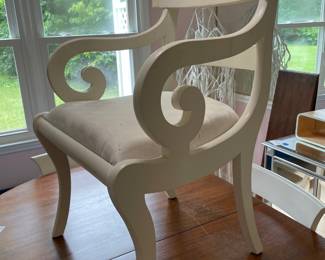 	#11	Farmhouse style oval oak table. w/5 chairs, 1 captains chair	60x44x30		120.00																							