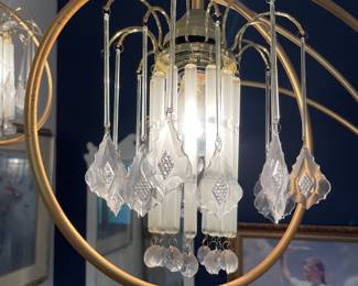 	#28	Vintage Mid Century Waterfall Floor Lamp w/Marble Base	86x46x15		125.00																							