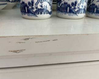 	#6	White Storage Cabinet w/2 drawers and 2 sliding doors.	36.5x17x47.5		100.00																							