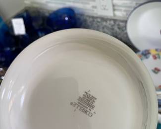 	#129	VTG Corelle Fruit Mix + Match 			28.00																							