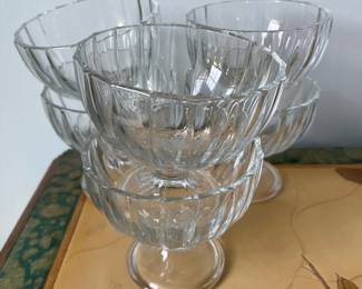 	#122	Vintage Covetro Italy 6pc Ice Cream Dishes			18.00																							