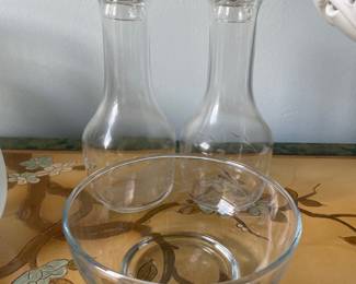 	#117	Princess House Heritage oil + Vinegar w/stoppers			16.00																							