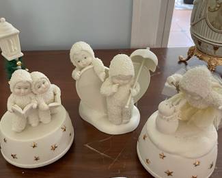 	#100	Department 56 Snowbabies - Music Boxes			18.00																							