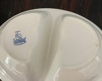 	#107	Furnivals Limited Denmark Blue - Split Serving Dish 11"			20.00																							