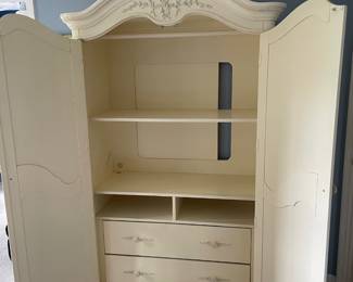 	#47	Soft Creme Antique Armoire w/applique floral details	42X20X81		75.00																							