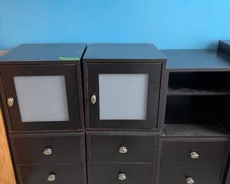 	#63	Black Swivel Top Side Tables - 2 door, 2 drawers (4 individual pcs) 30 each	14.5x14.5x31		30.00																							